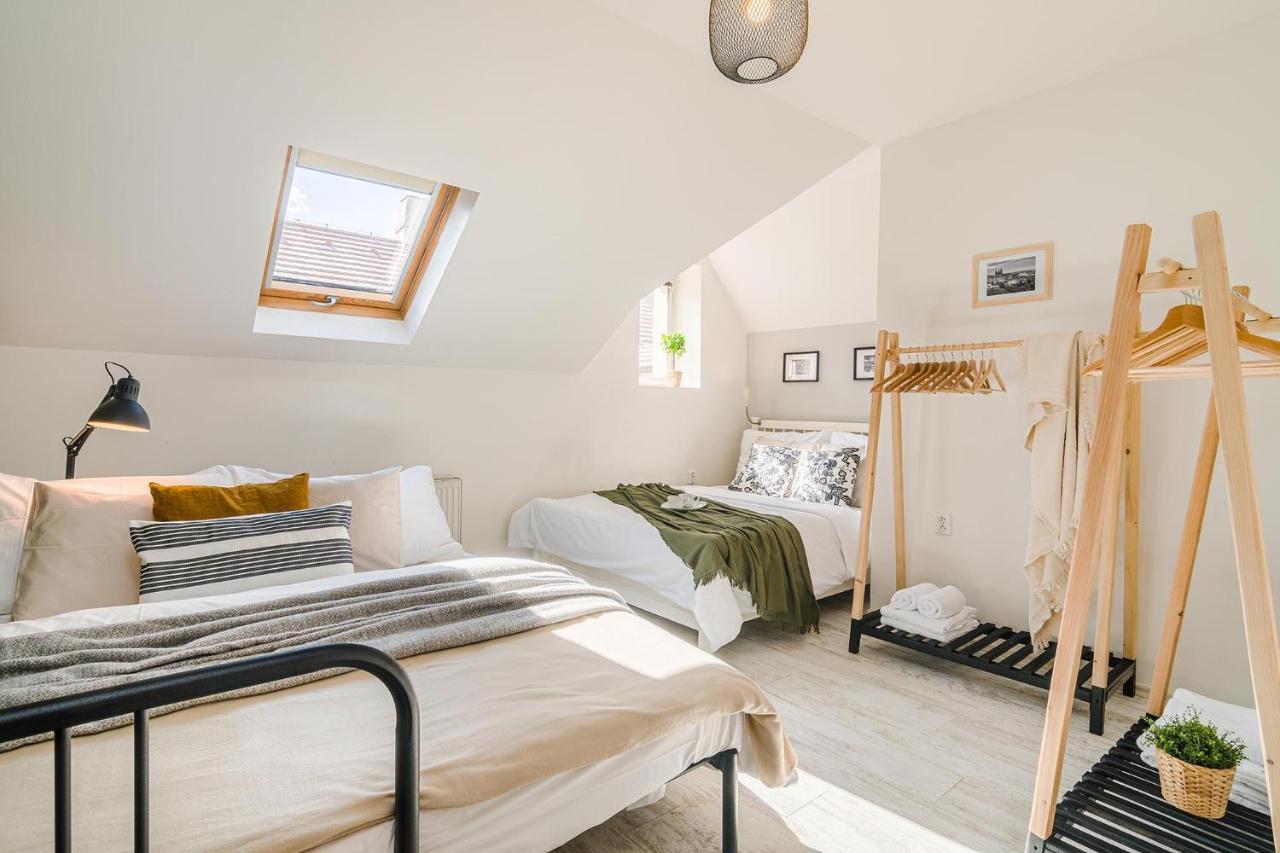 Apts In Old Town Prague By Michal&Friends Экстерьер фото