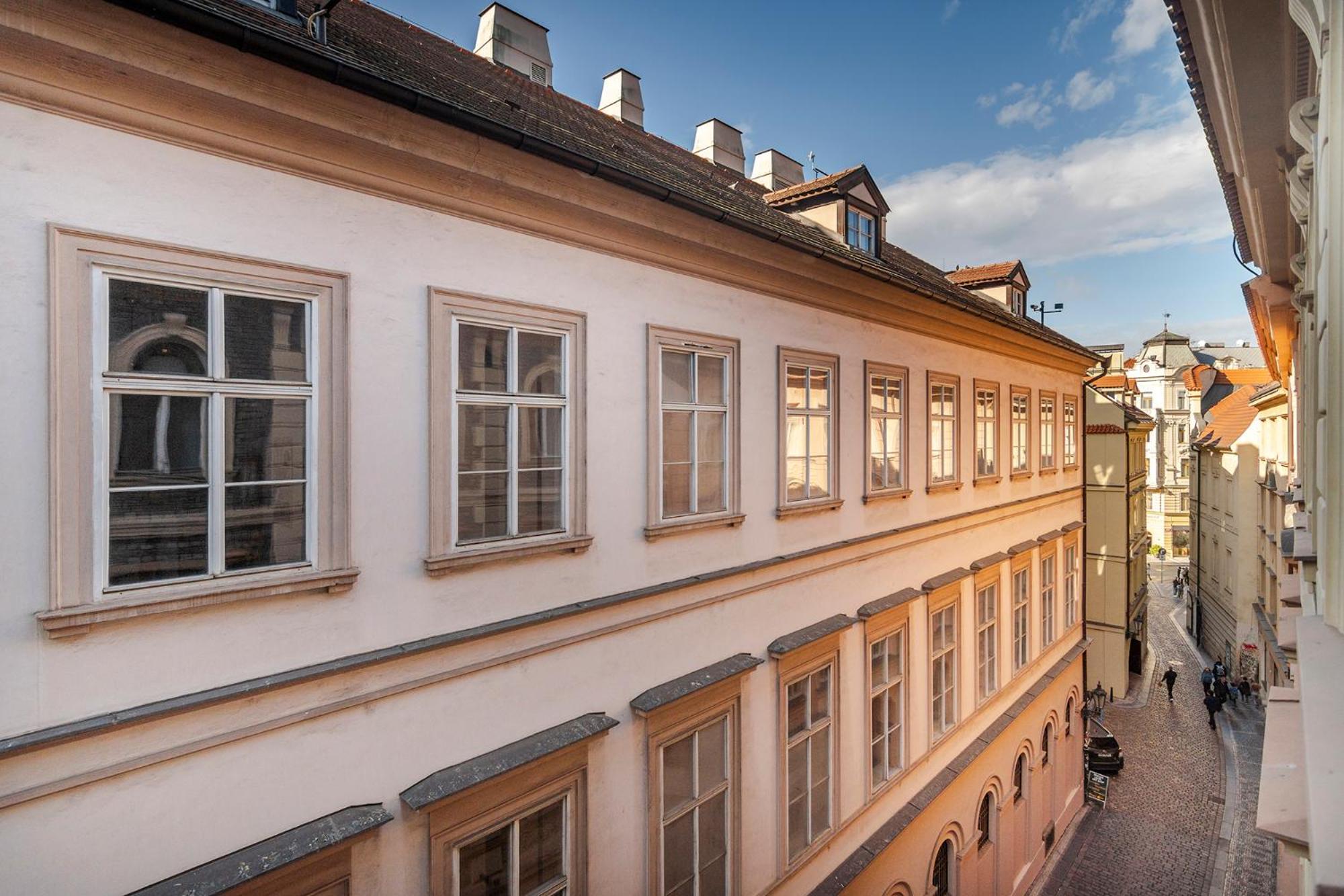 Apts In Old Town Prague By Michal&Friends Экстерьер фото